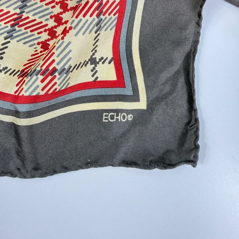 Echo Womens Scarf Beige Red‎ Plaid Hand Roll Vintage Classic Preppy Chic